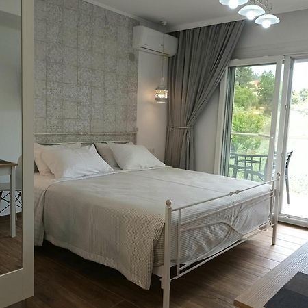Olive Garden Villas And Apartments Chrysi Ammoudia Bilik gambar