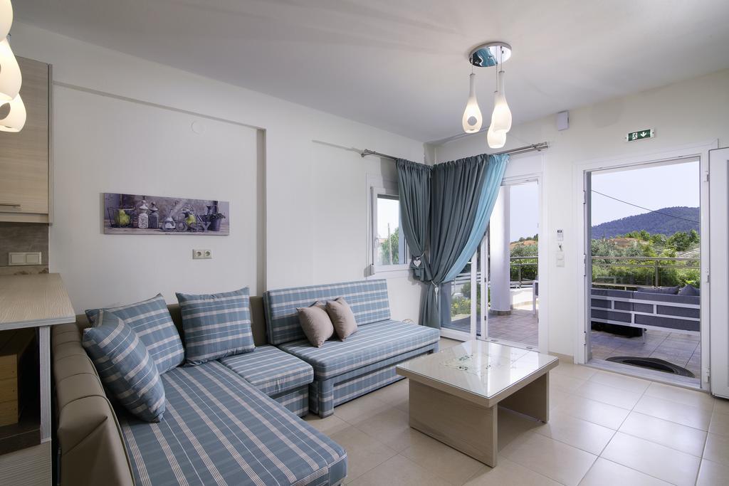 Olive Garden Villas And Apartments Chrysi Ammoudia Luaran gambar